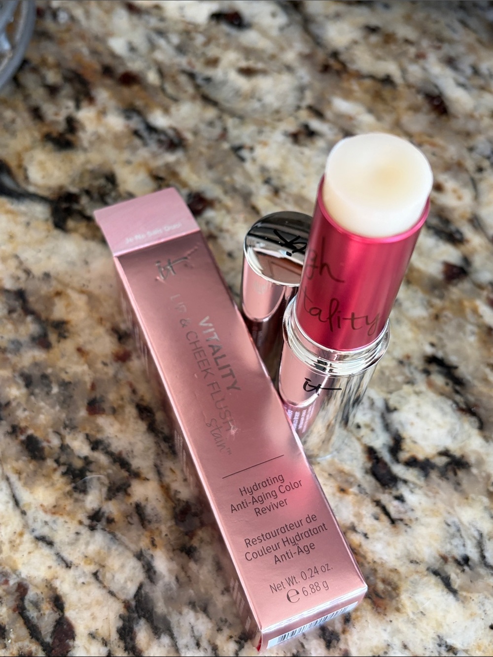 ⚡️❄️It Cosmetics Vitality Lip & Cheek Flush Stain Reviver - Picture 2 of 7